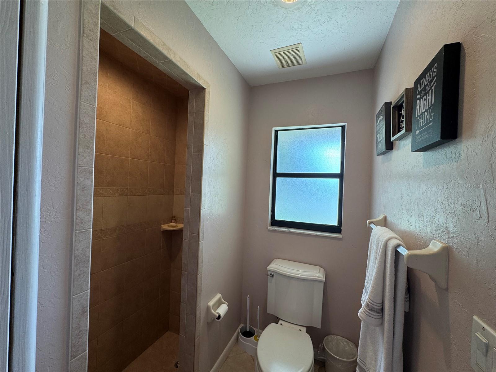 334 W F ST #FL, FROSTPROOF, FL — photo 24