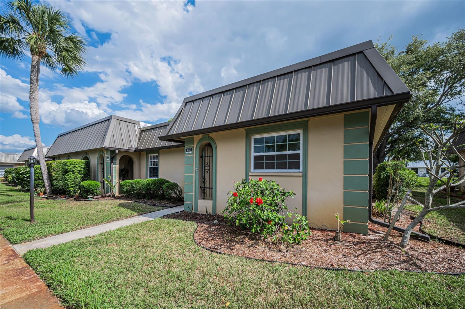4200 HAMPTON DR, NEW PORT RICHEY, FL — photo 8