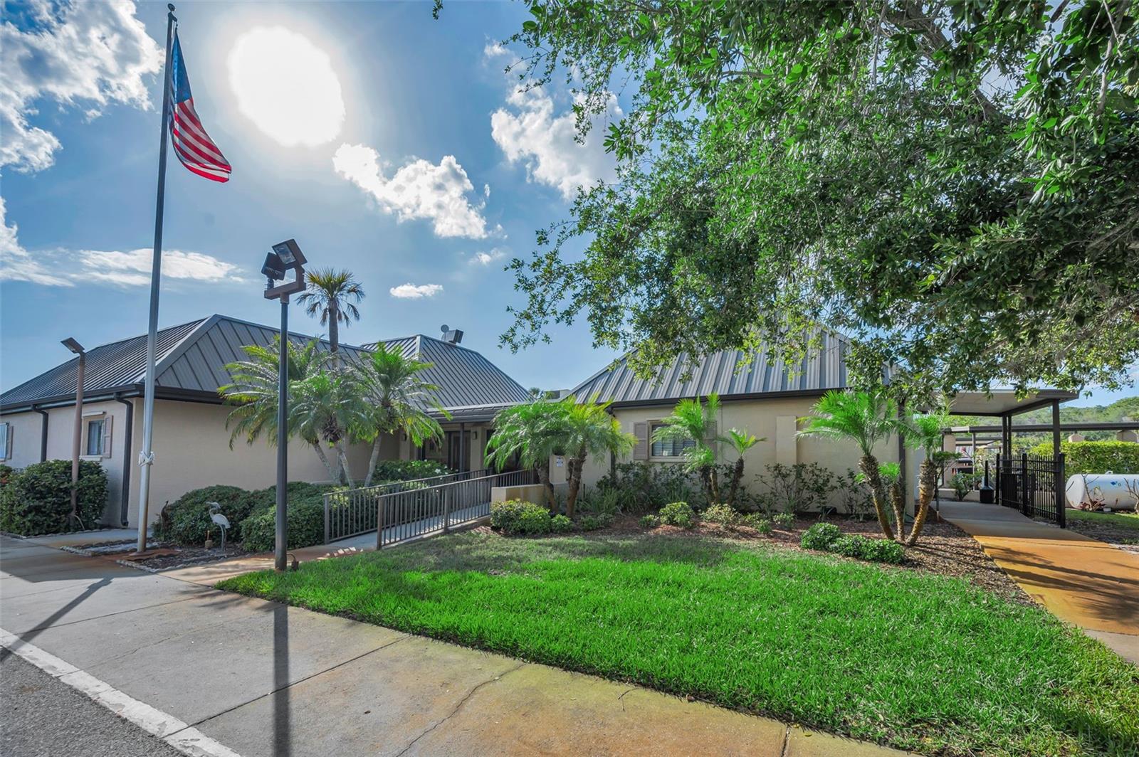4200 HAMPTON DR, NEW PORT RICHEY, FL — photo 69