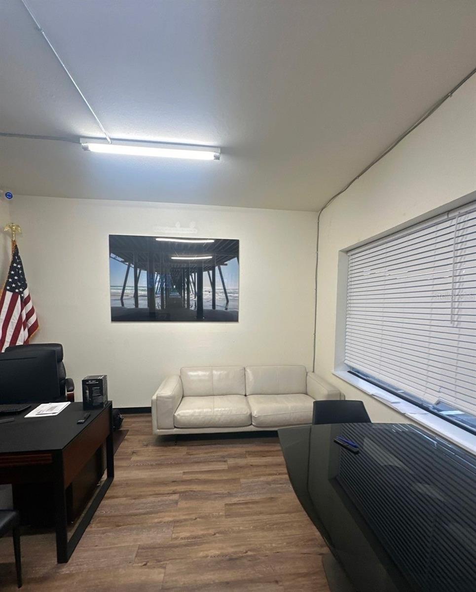 9501 N NEBRASKA AVE, TAMPA, FL — photo 6