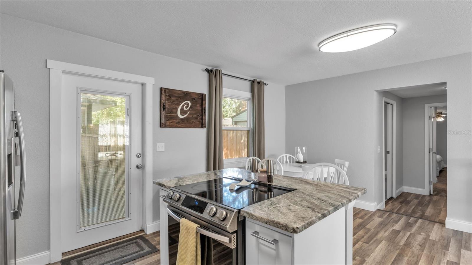 728 W BELMAR ST, LAKELAND, FL — photo 7