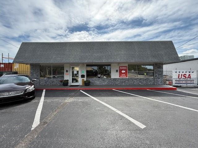 9511 N NEBRASKA AVE, TAMPA, FL