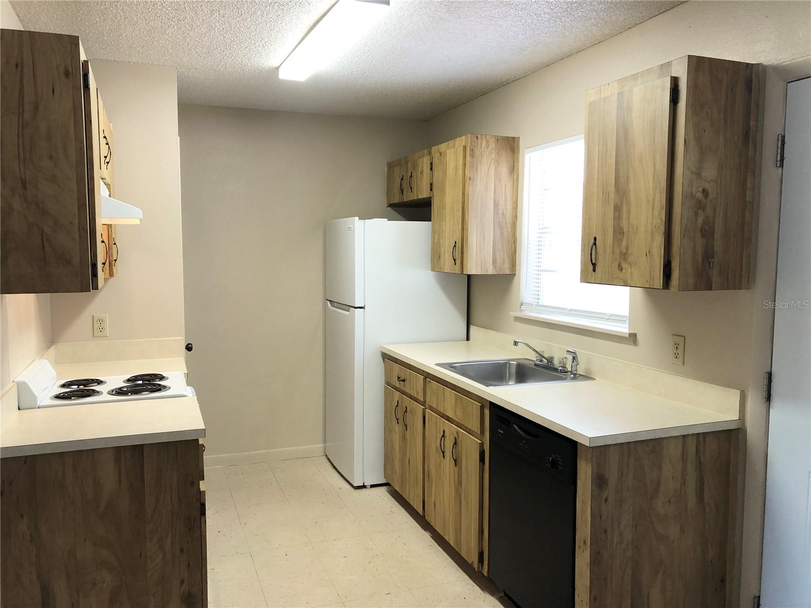 308 W CRESCENT DR #2, LAKELAND, FL — photo 4