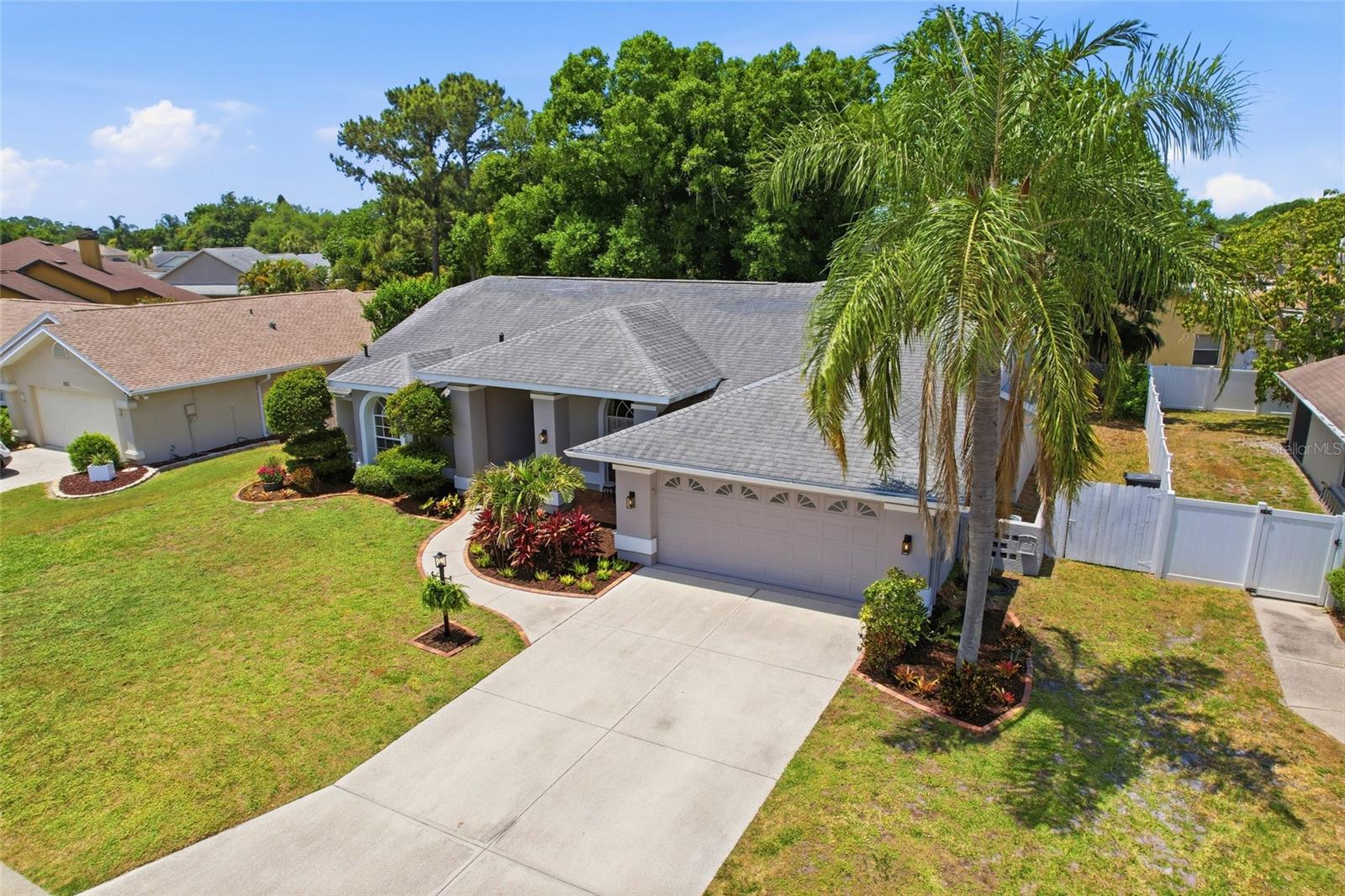 6130 55TH AVENUE CIR E, BRADENTON, FL — photo 2