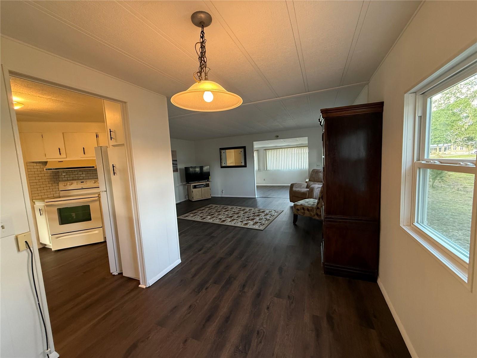 27 S BOBWHITE RD, WILDWOOD, FL — photo 12