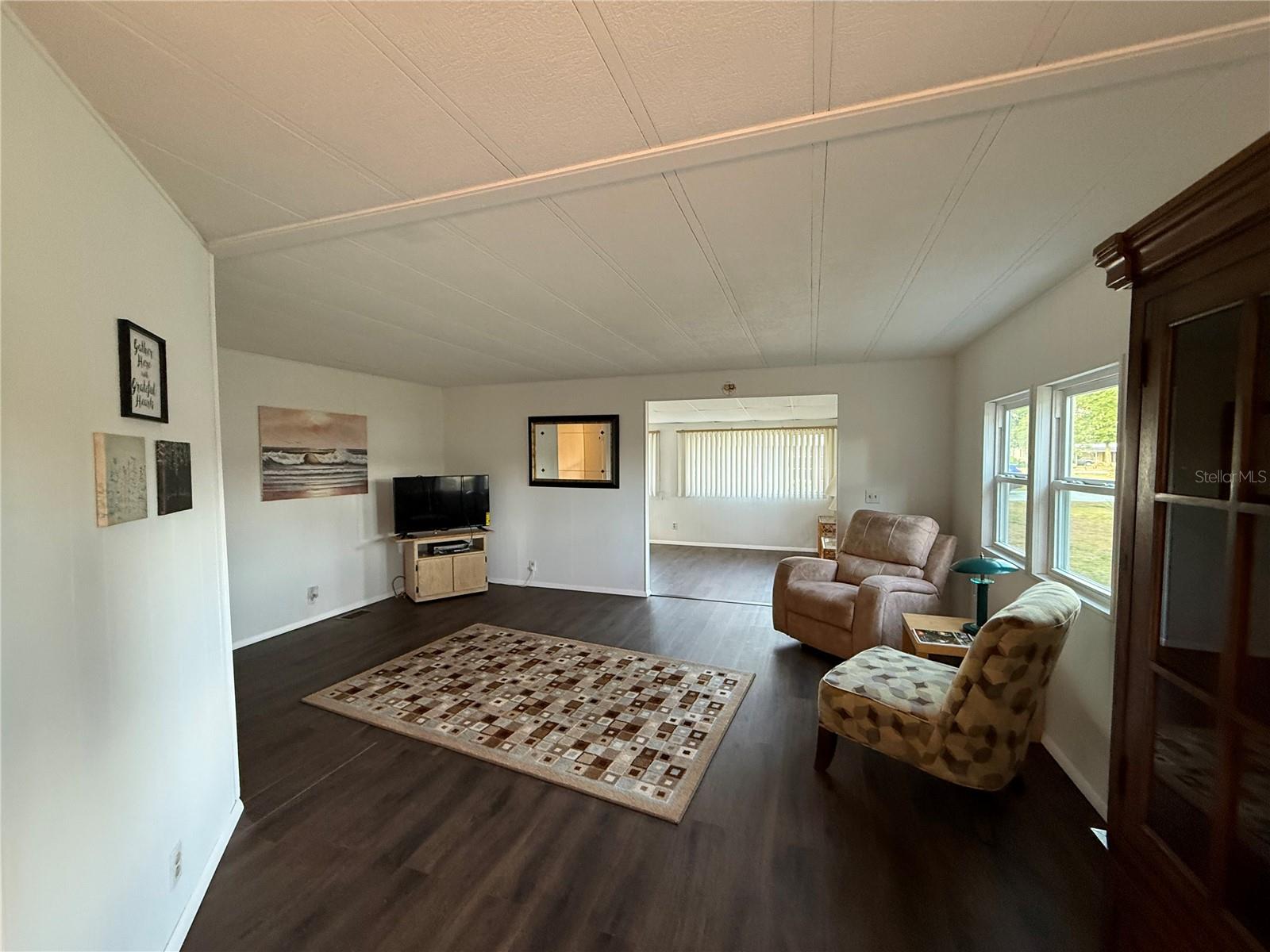 27 S BOBWHITE RD, WILDWOOD, FL — photo 14