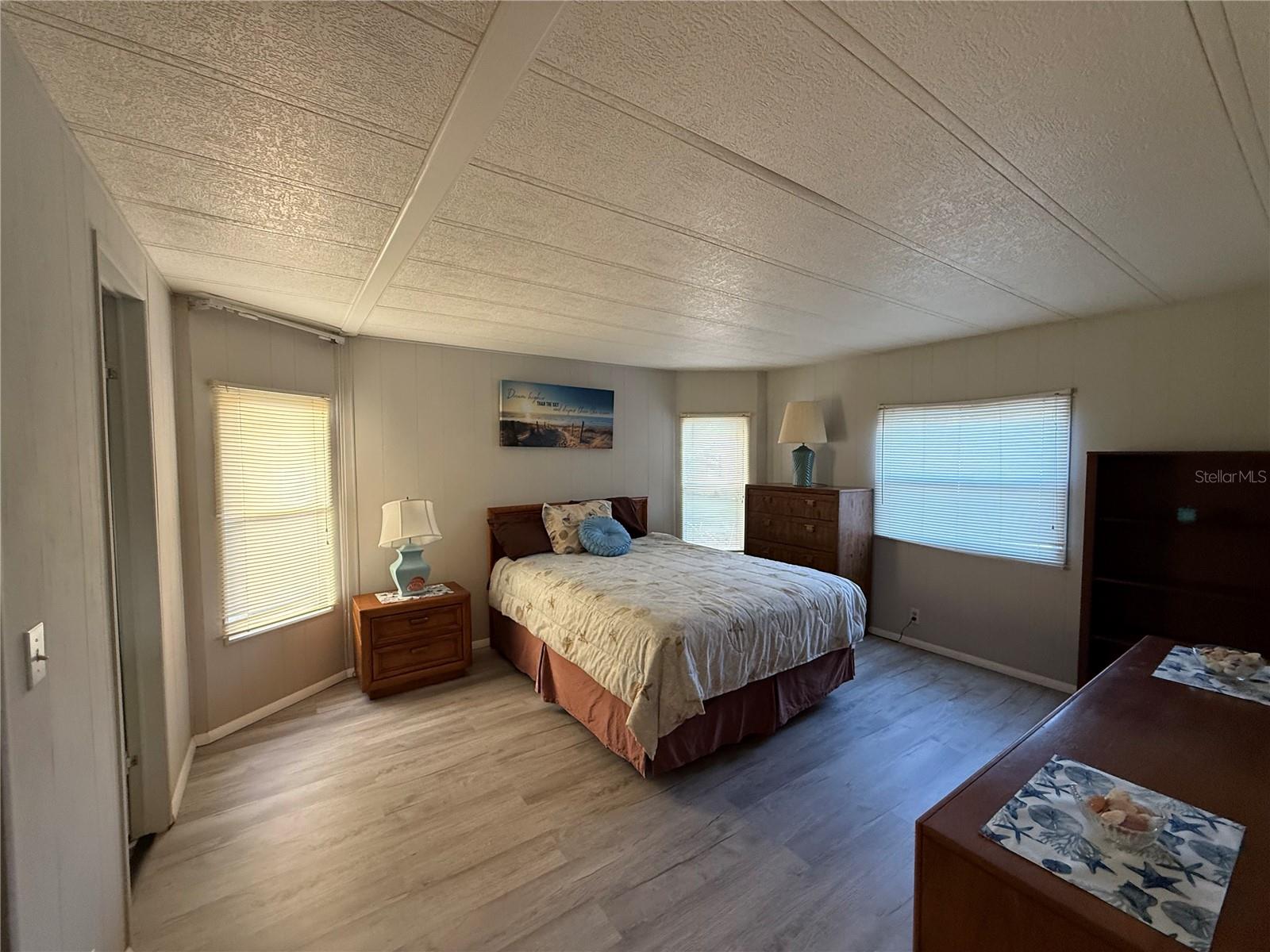 27 S BOBWHITE RD, WILDWOOD, FL — photo 20