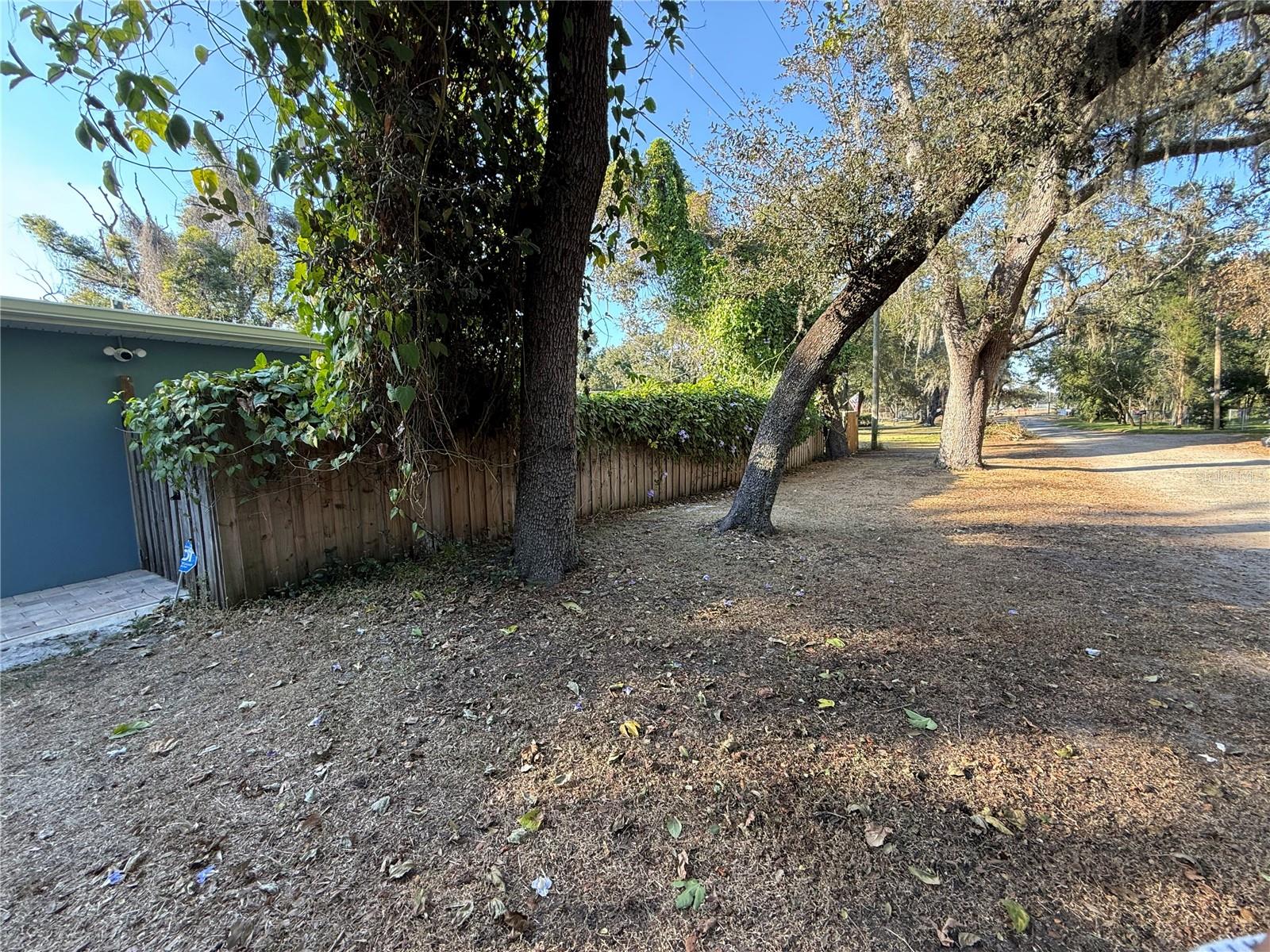 LAKESIDE DR, BRANDON, FL — photo 5
