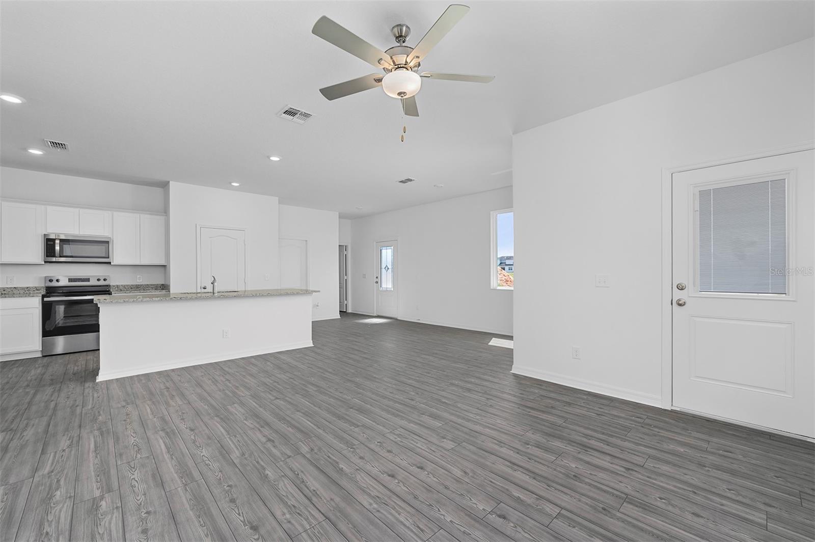 575 BAY LEAF DR, POINCIANA, FL — photo 10
