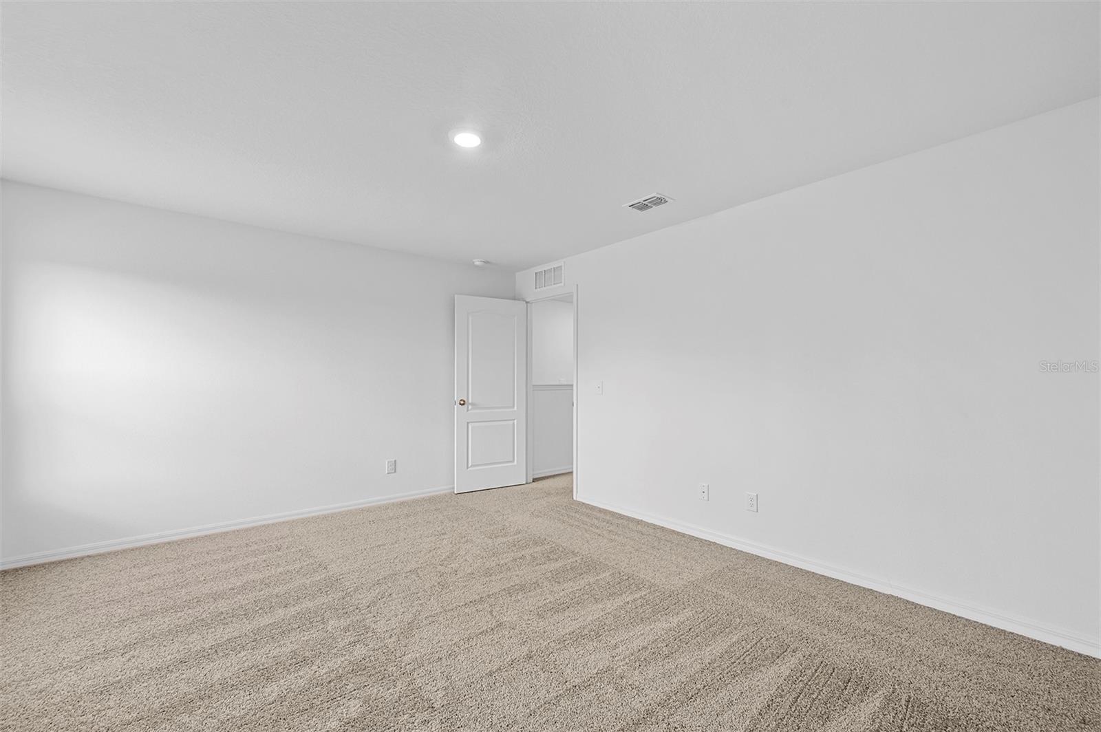 575 BAY LEAF DR, POINCIANA, FL — photo 13