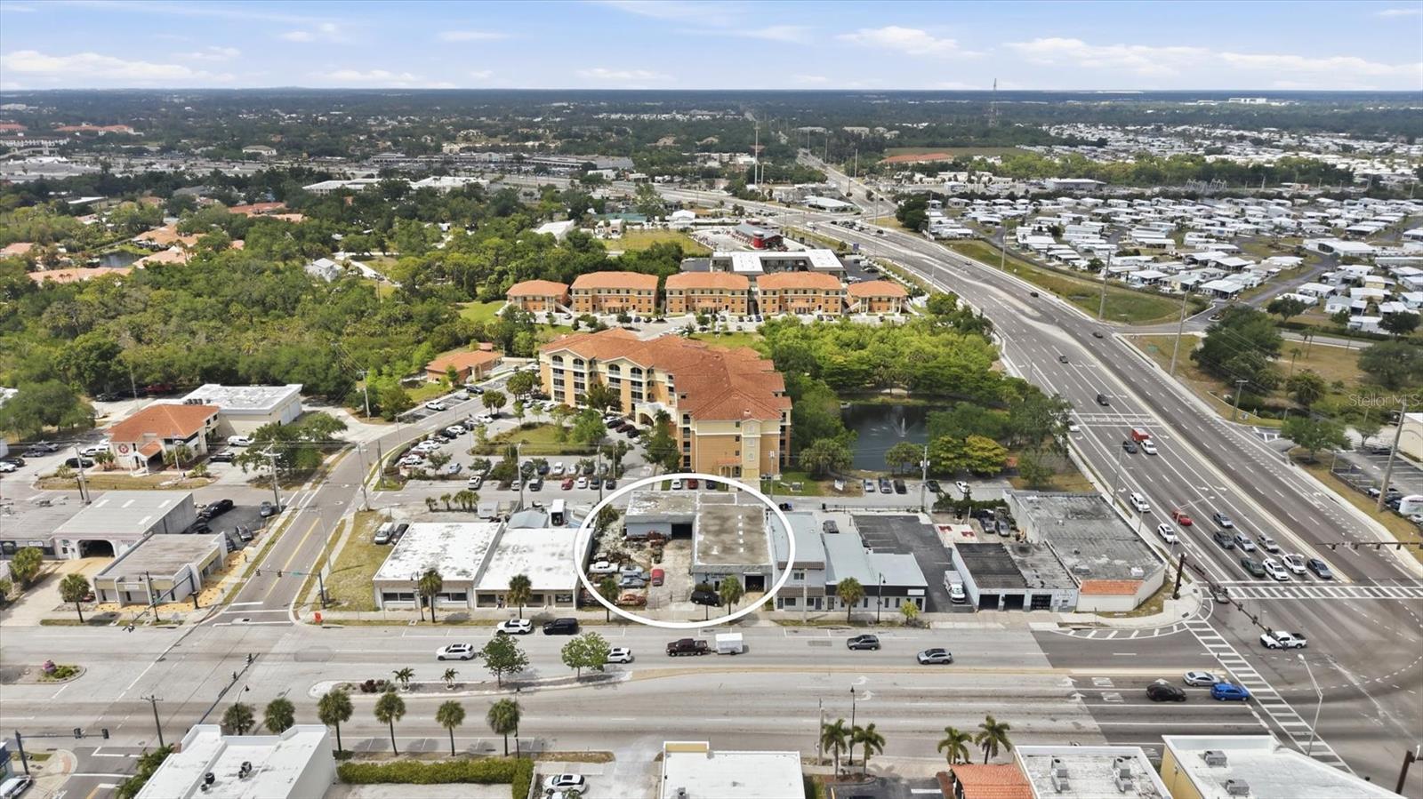 629 E VENICE AVE, VENICE, FL — photo 8