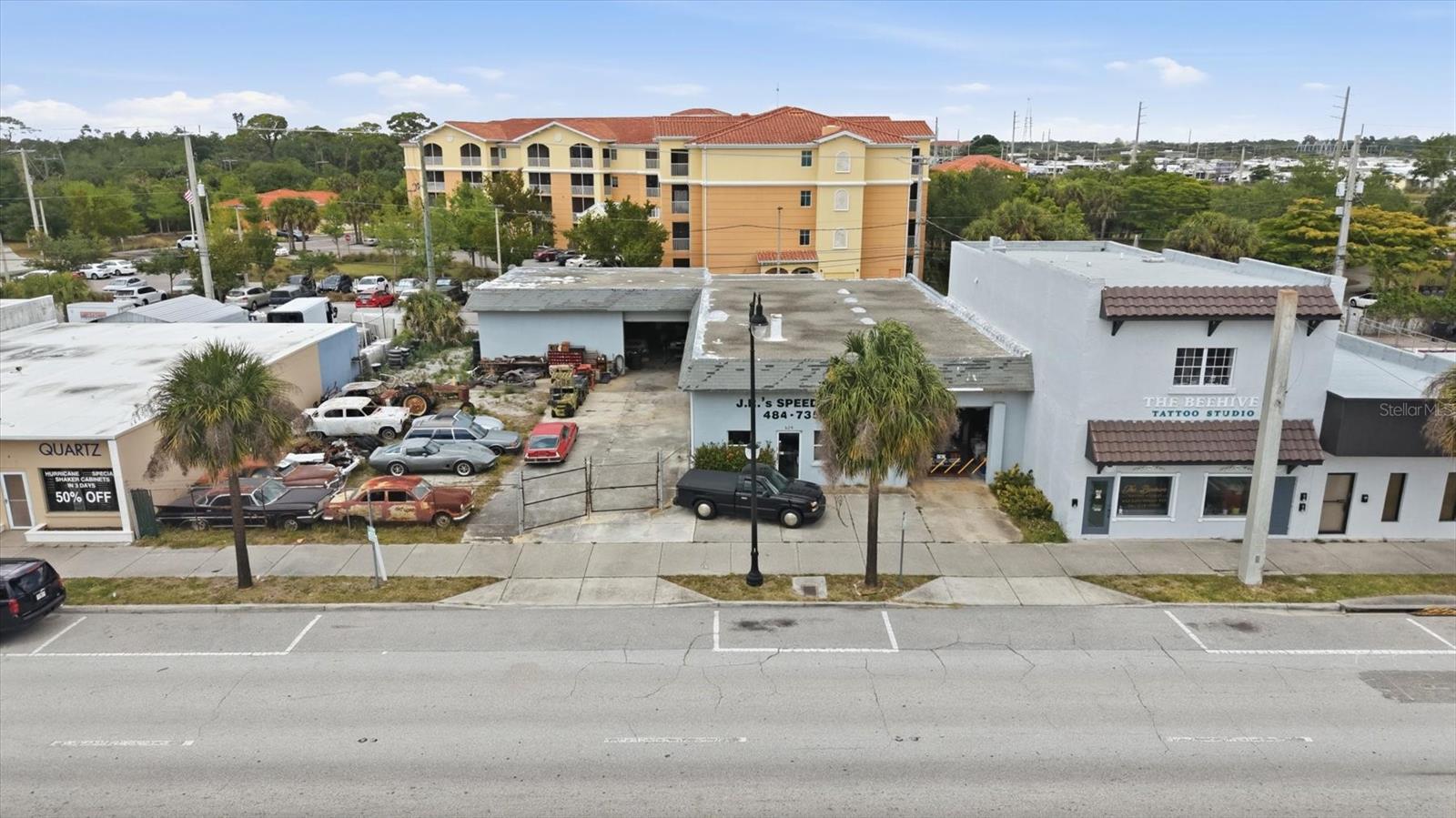 629 E VENICE AVE, VENICE, FL — photo 10