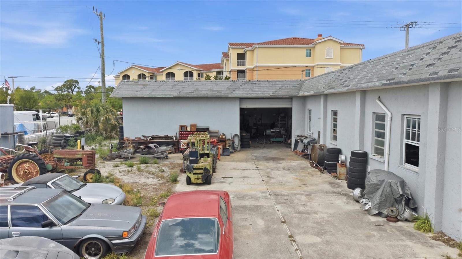 629 E VENICE AVE, VENICE, FL — photo 13