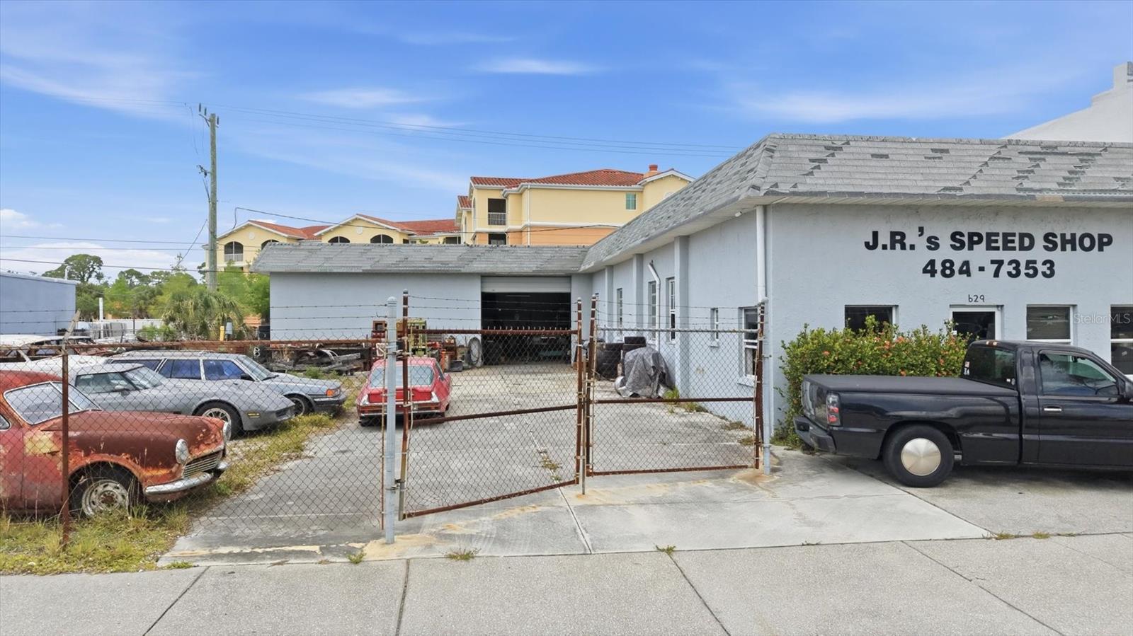 629 E VENICE AVE, VENICE, FL — photo 18