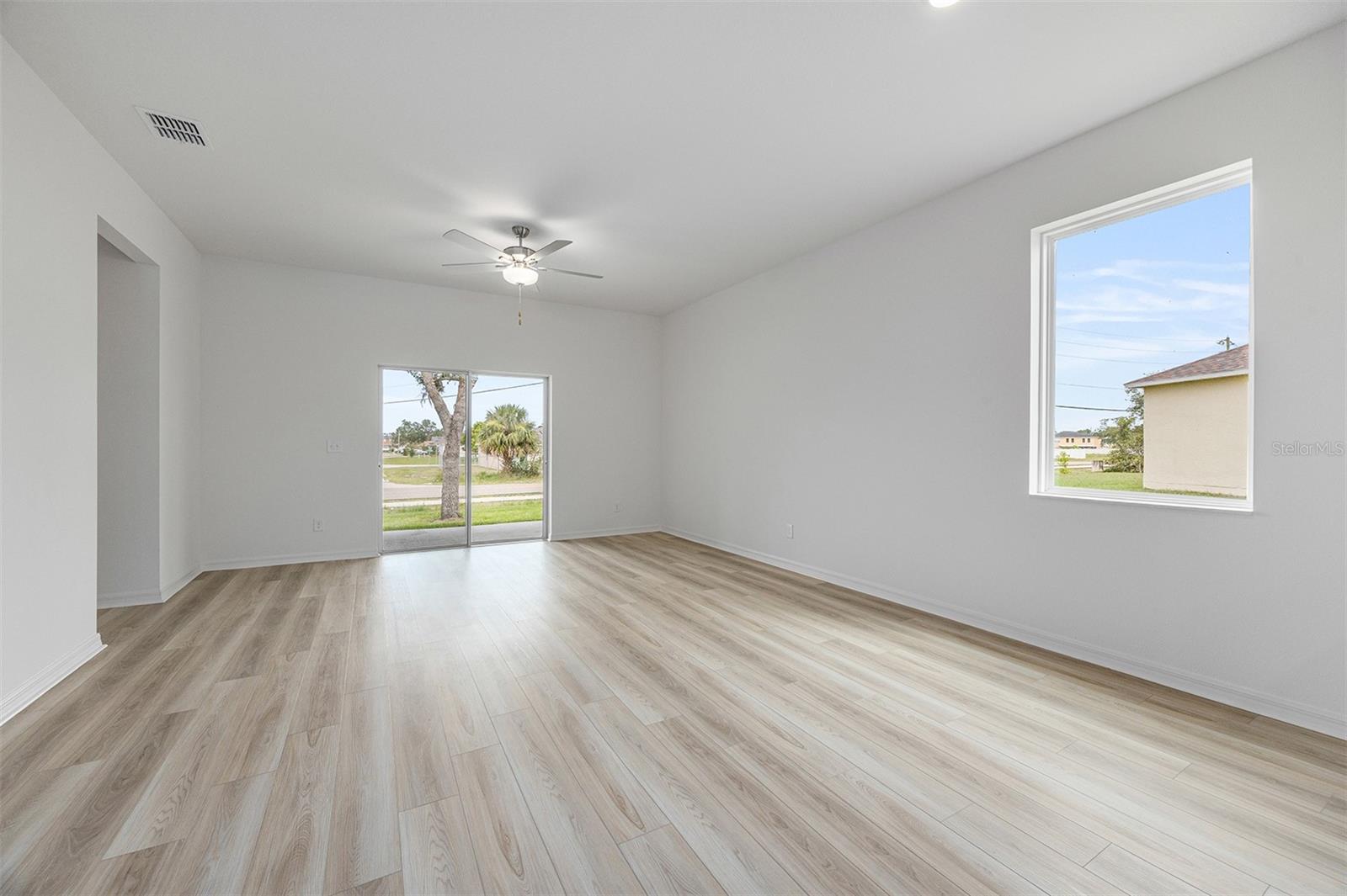 247 BIG SIOUX DR, POINCIANA, FL — photo 11