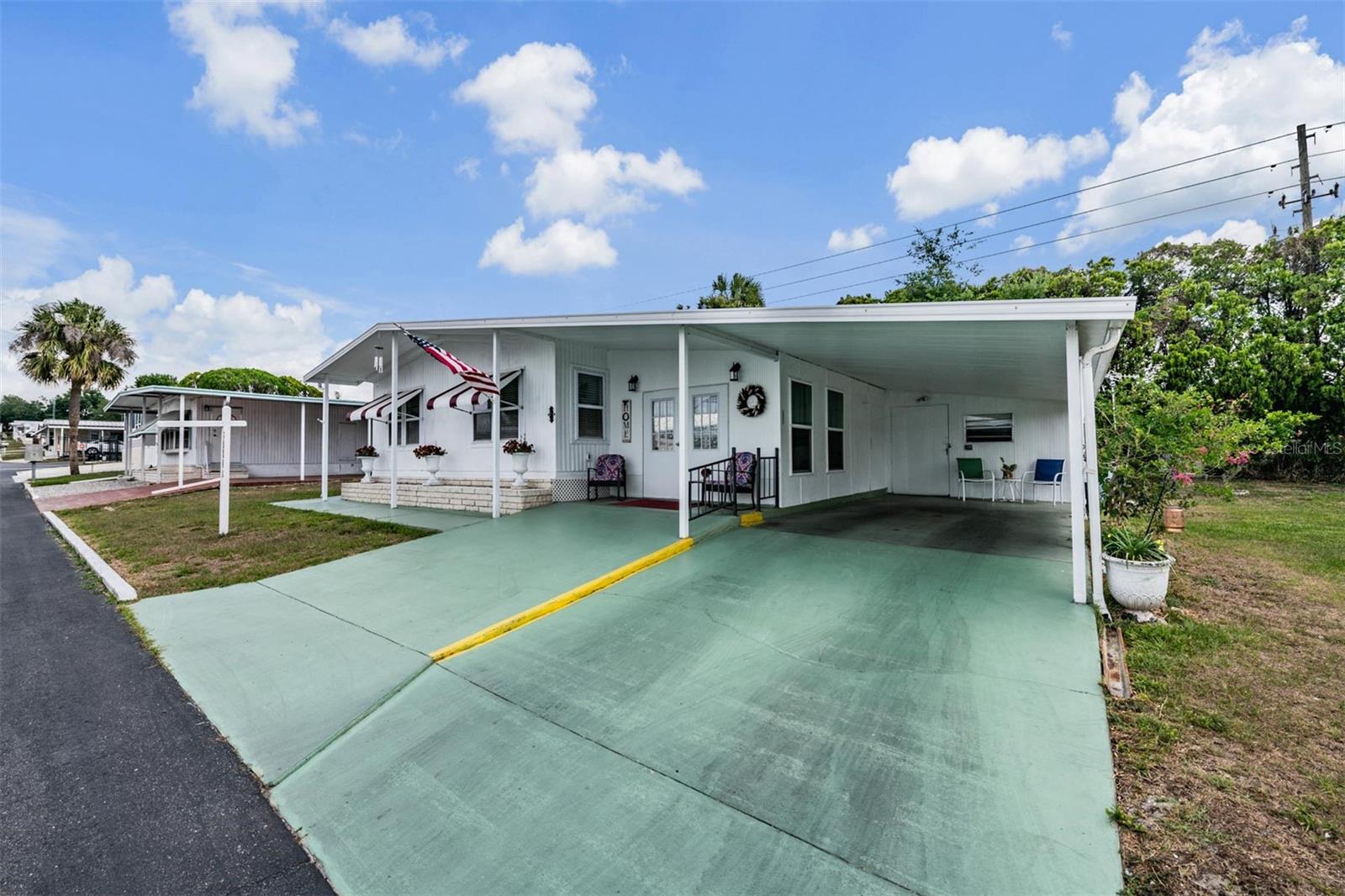 7048 EL MEYERS ST, ZEPHYRHILLS, FL — photo 3