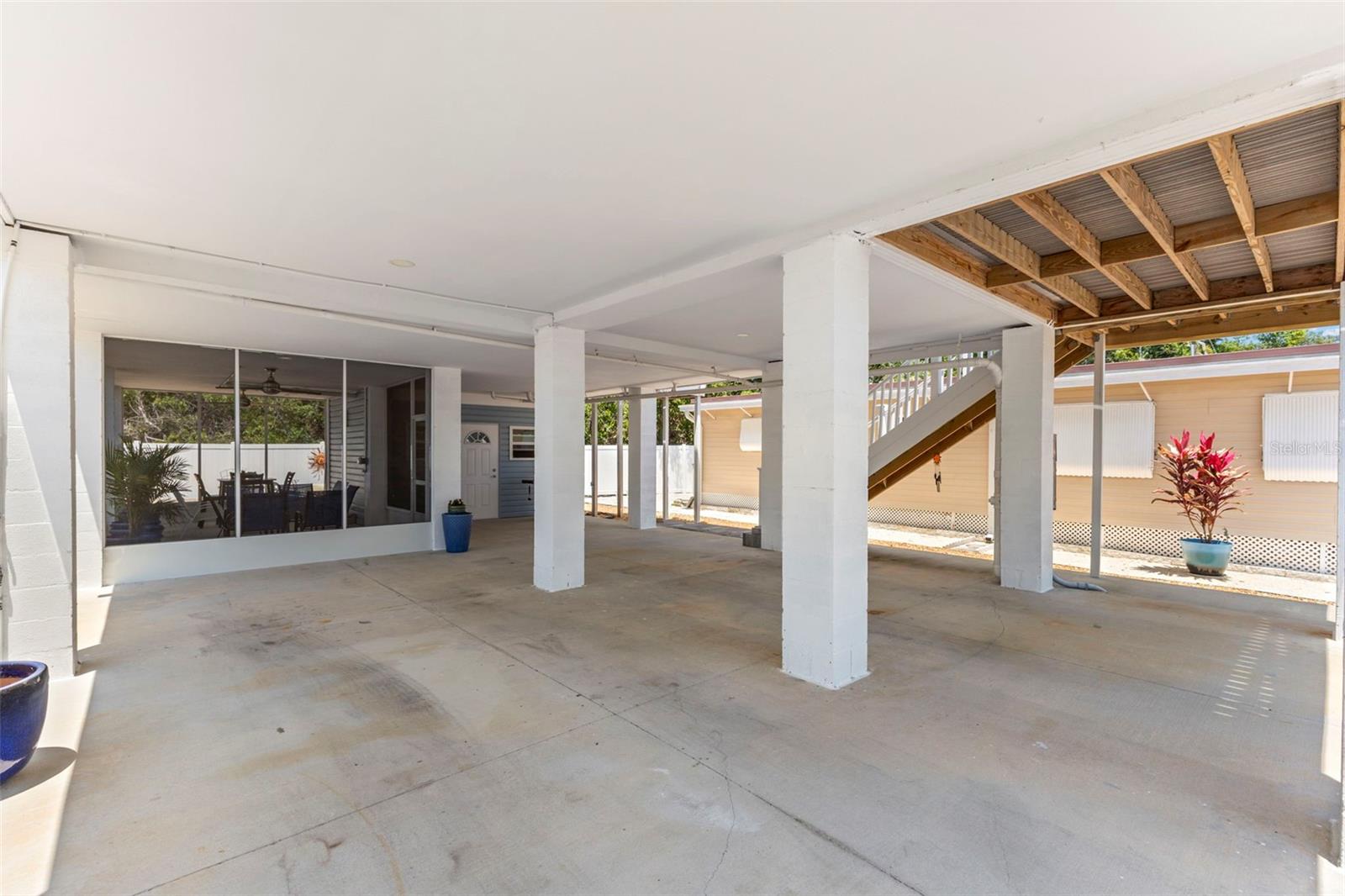 563 MOUNT PINEY AVE NE #691, ST PETERSBURG, FL — photo 23