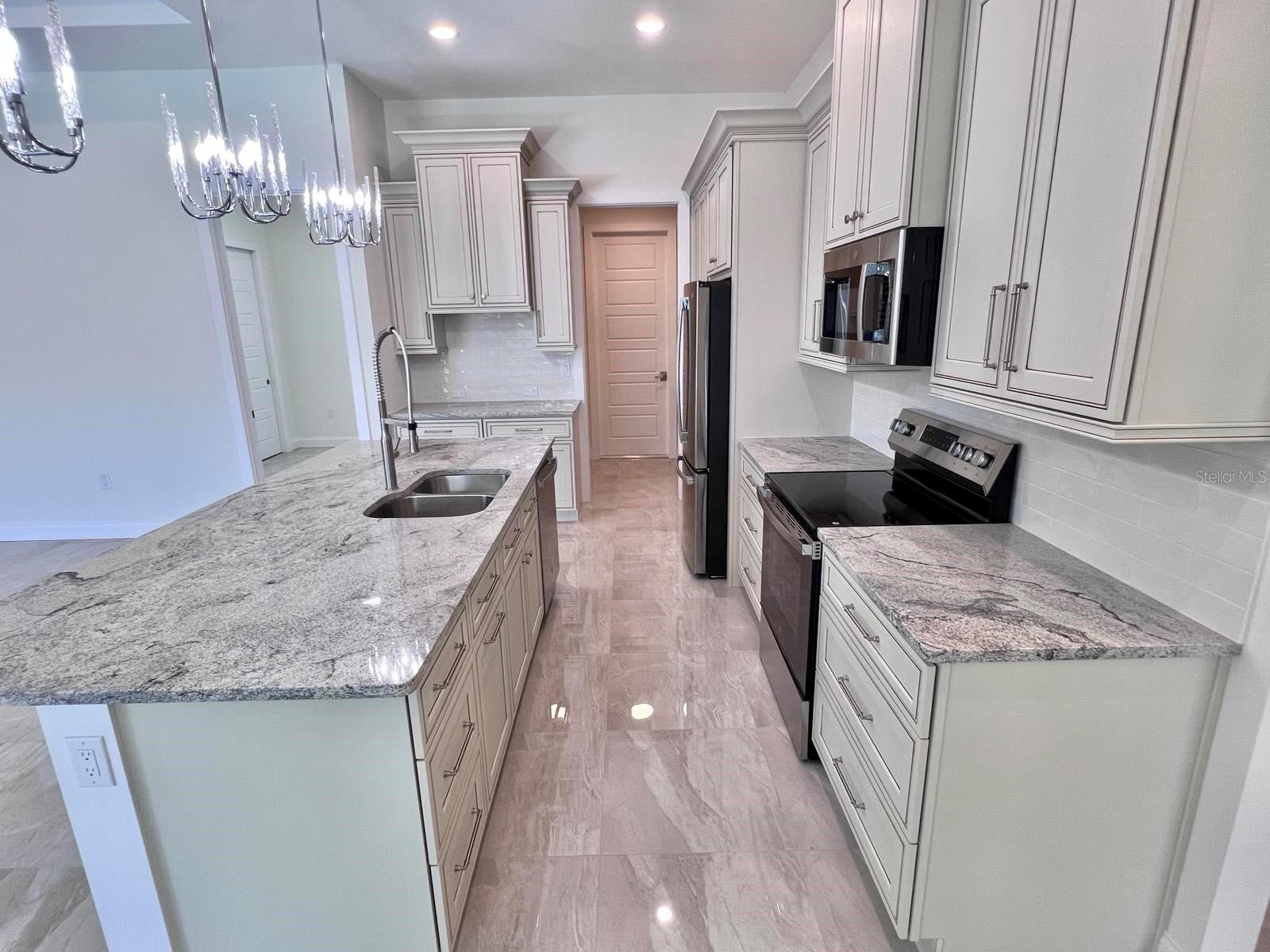 55 ROTONDA CIR, ROTONDA WEST, FL — photo 4