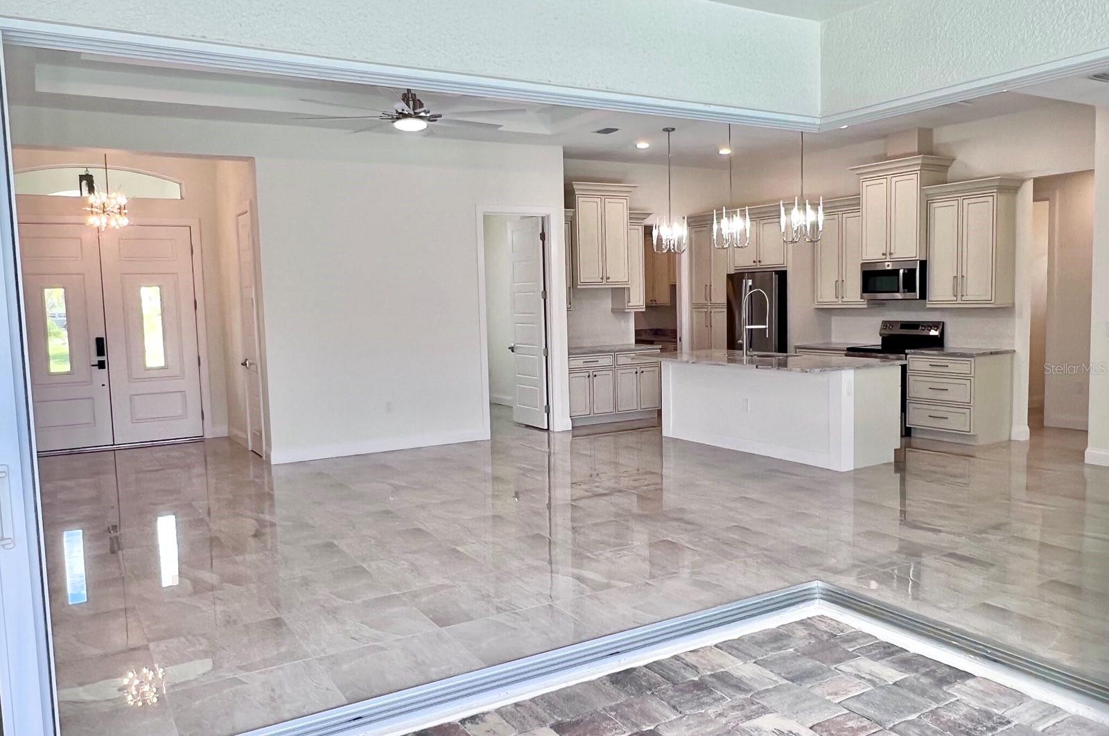 55 ROTONDA CIR, ROTONDA WEST, FL — photo 16