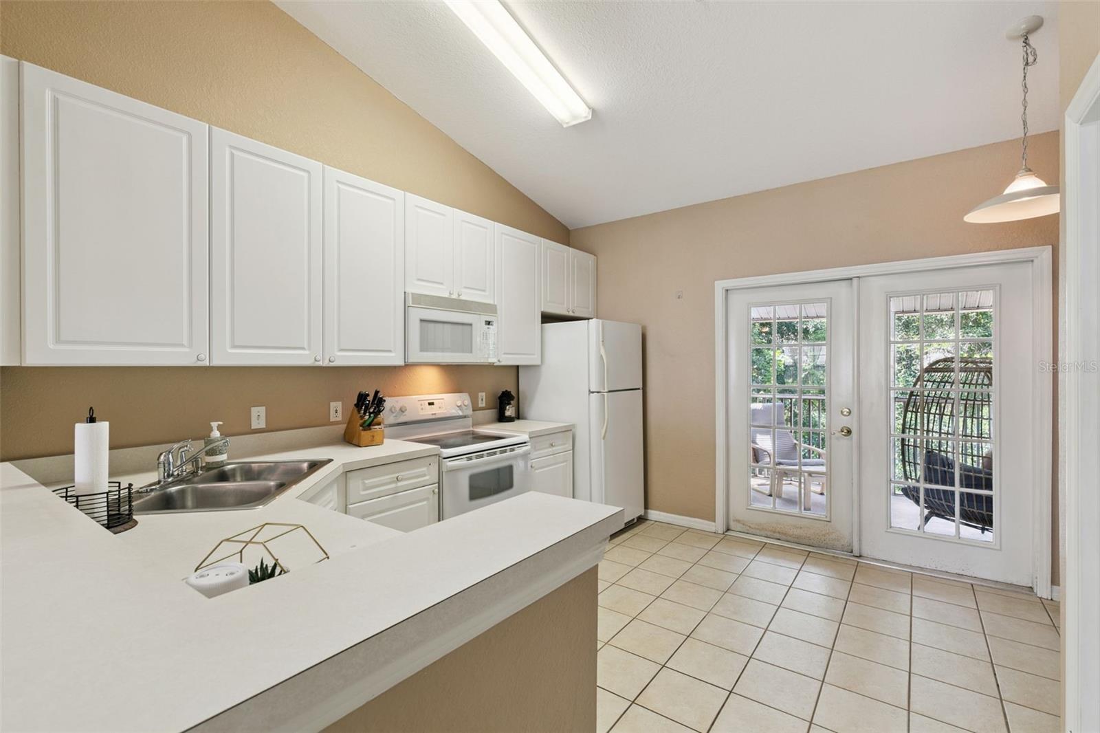 145 RESERVE CIR #205, OVIEDO, FL — photo 10