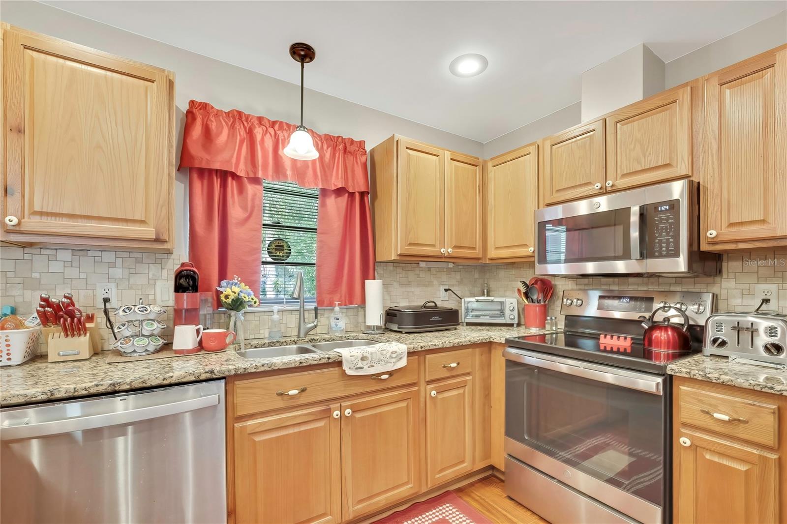 7411 BALTUSROL DR, NEW PORT RICHEY, FL — photo 14