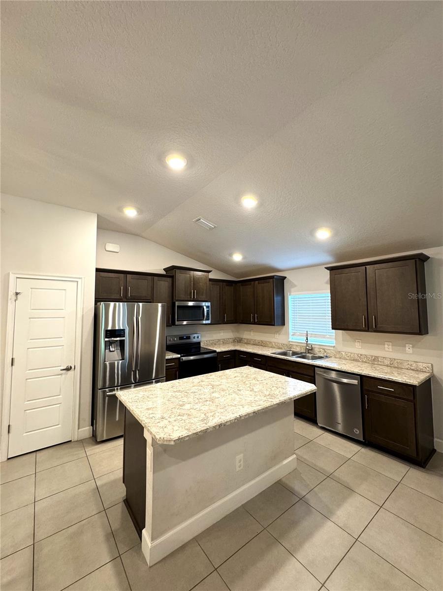 5380 LUGO ST, FORT PIERCE, FL — photo 9