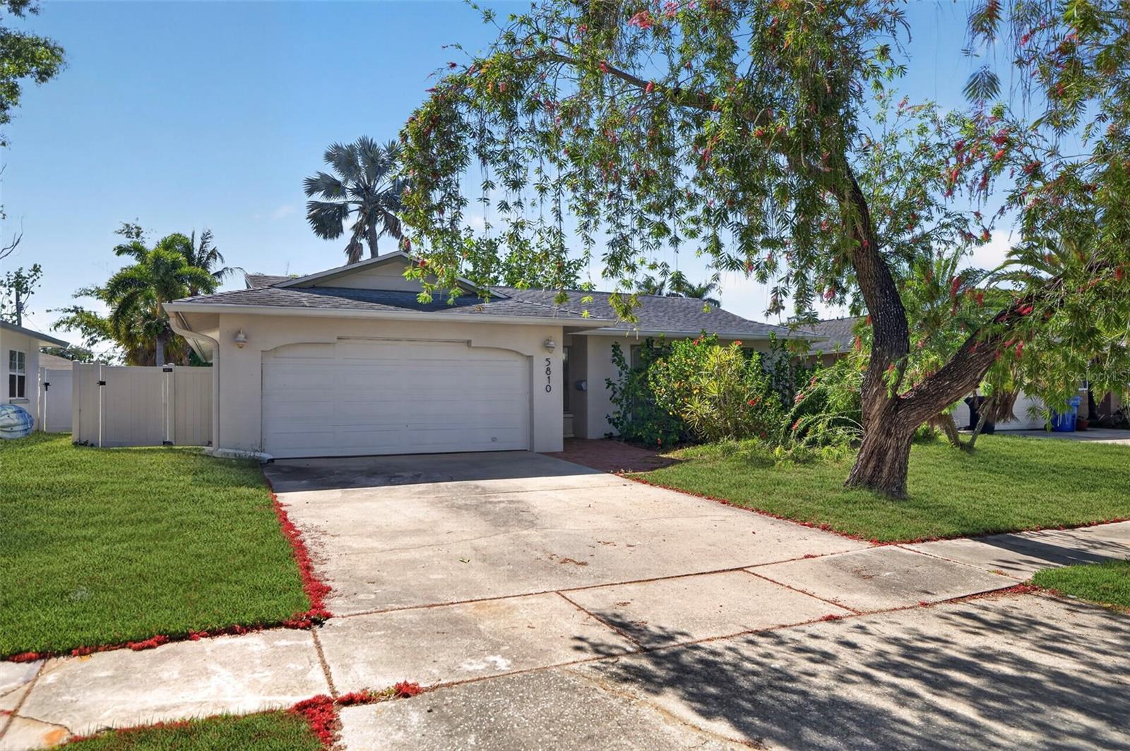 5810 VENETIAN BLVD NE, ST PETERSBURG, FL
