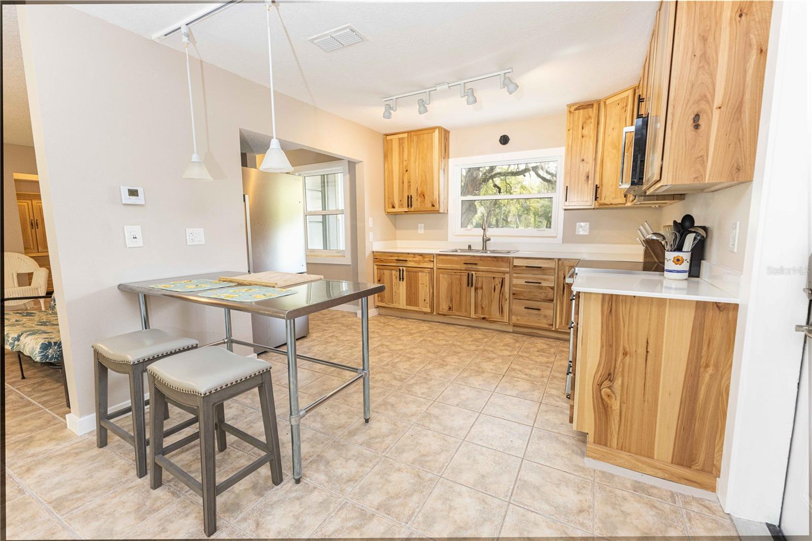 5175 AZALEA CIR, DADE CITY, FL — photo 2