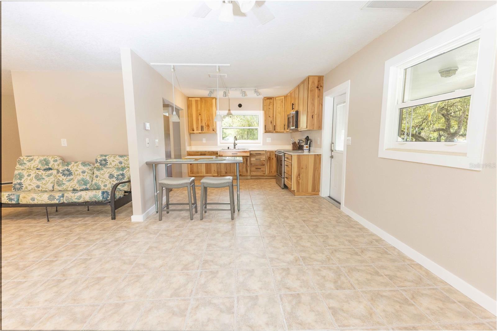 5175 AZALEA CIR, DADE CITY, FL — photo 4