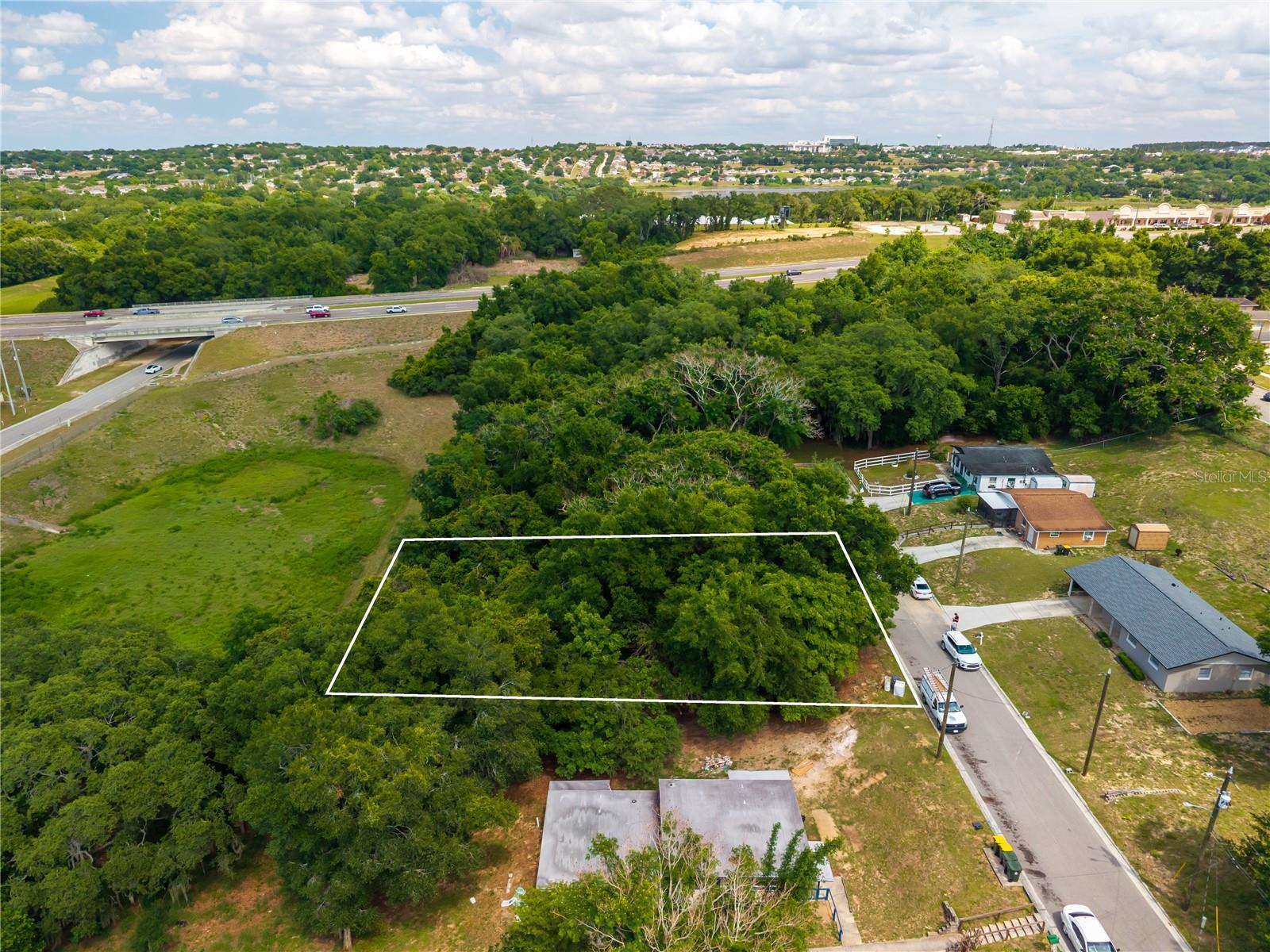 E MINNEOLA AVE, CLERMONT, FL — photo 48