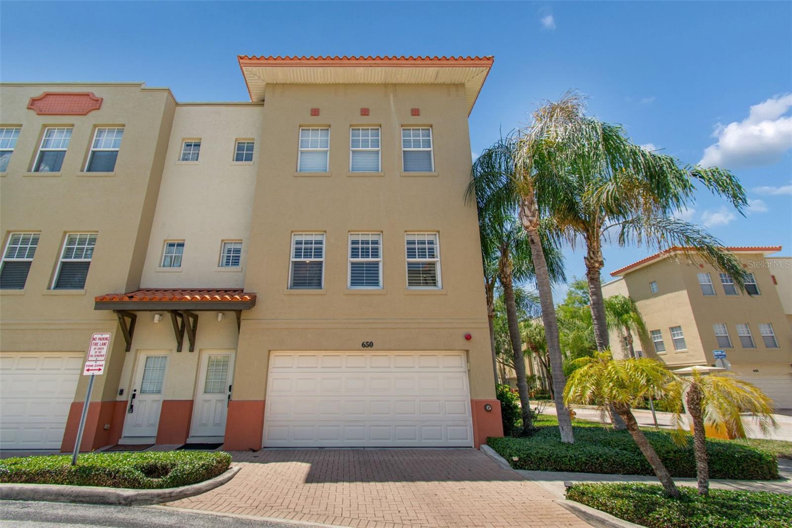 650 SIREN WIND LN, CLEARWATER, FL — photo 2