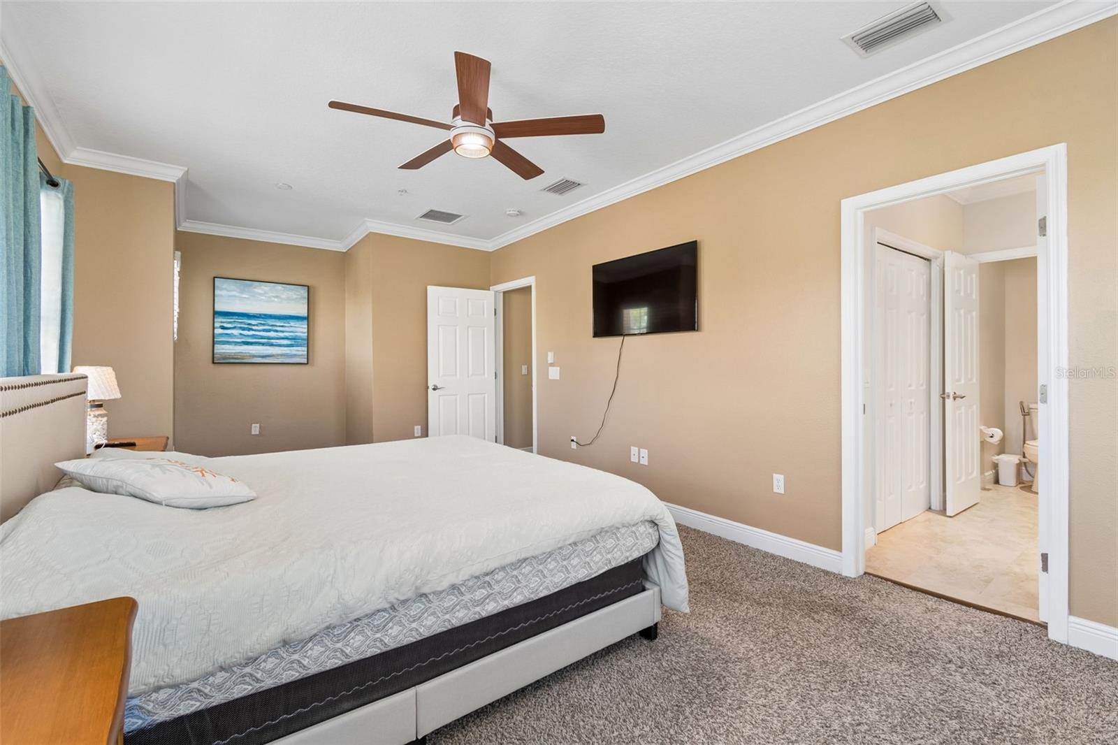 650 SIREN WIND LN, CLEARWATER, FL — photo 38