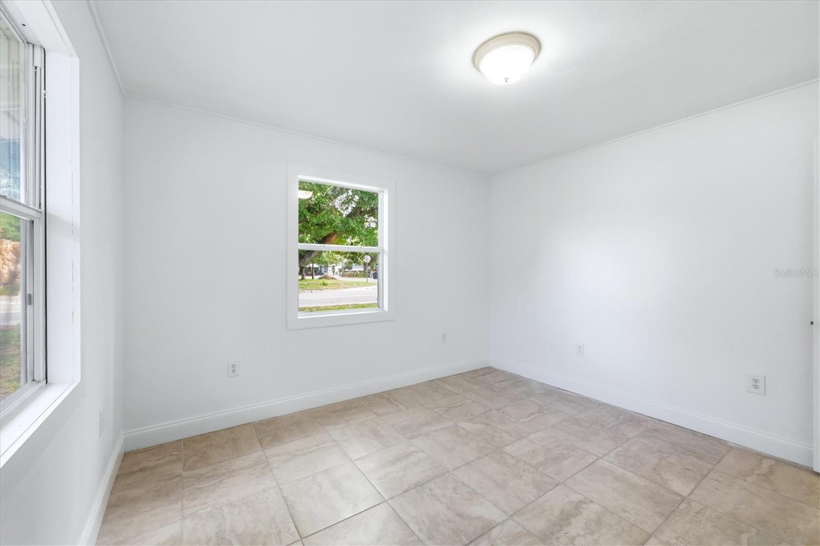 902 37TH ST W, BRADENTON, FL — photo 17