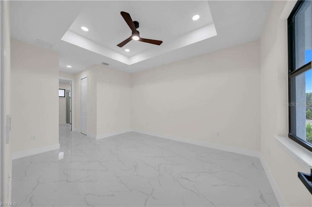 2901 VILLA AVE S, LEHIGH ACRES, FL — photo 9