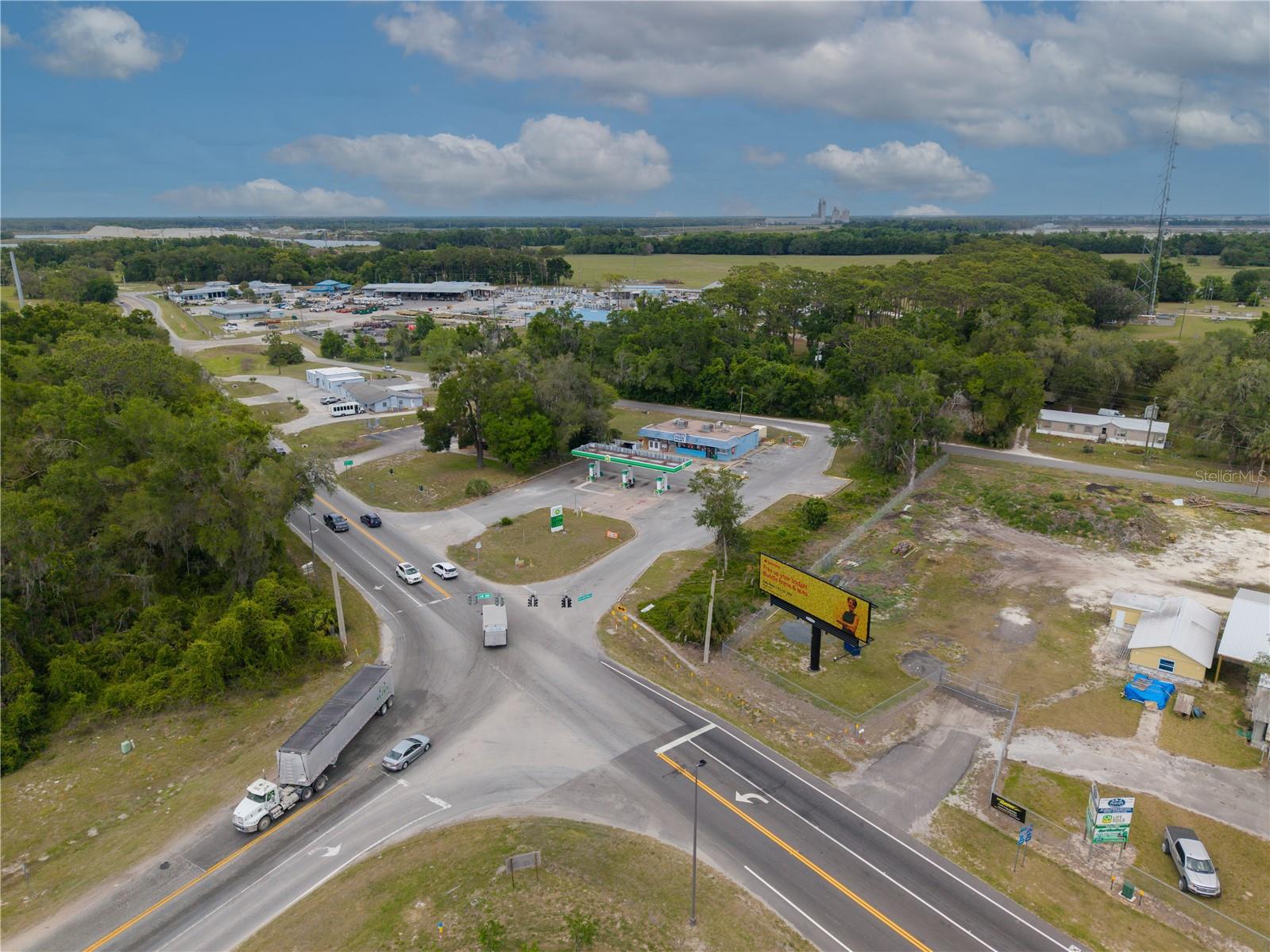 487 S US 301, SUMTERVILLE, FL — photo 4