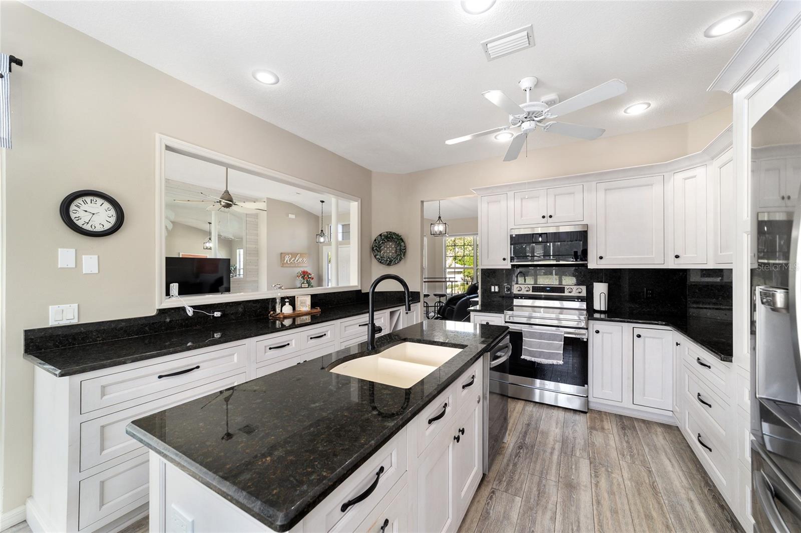 4543 N JADEMOOR DR, BEVERLY HILLS, FL — photo 15