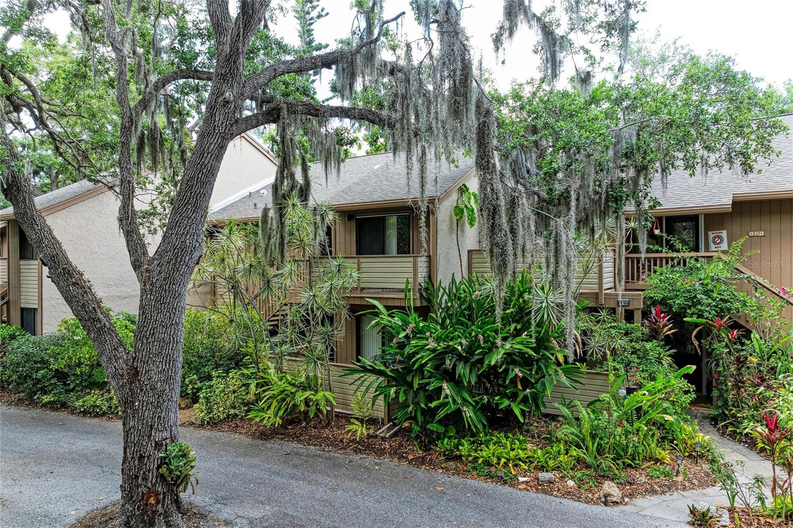 1709 CLOWER CREEK DR #205, SARASOTA, FL