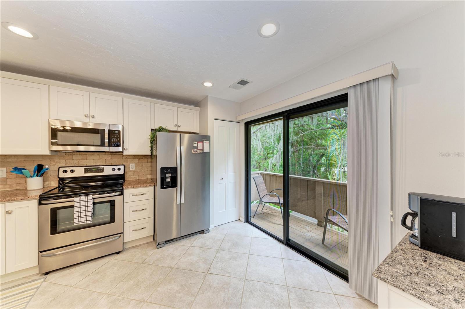 1709 CLOWER CREEK DR #205, SARASOTA, FL — photo 11