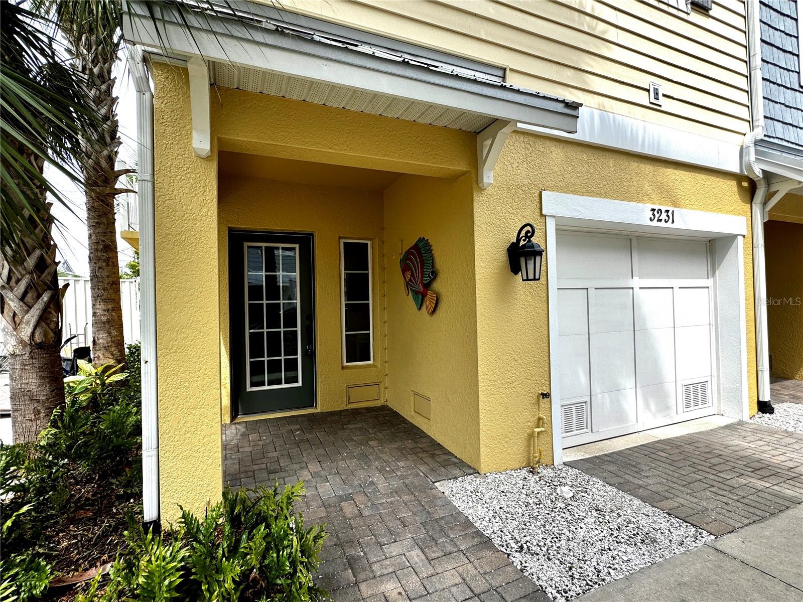 3231 NAUTICAL PL S, ST PETERSBURG, FL — photo 2