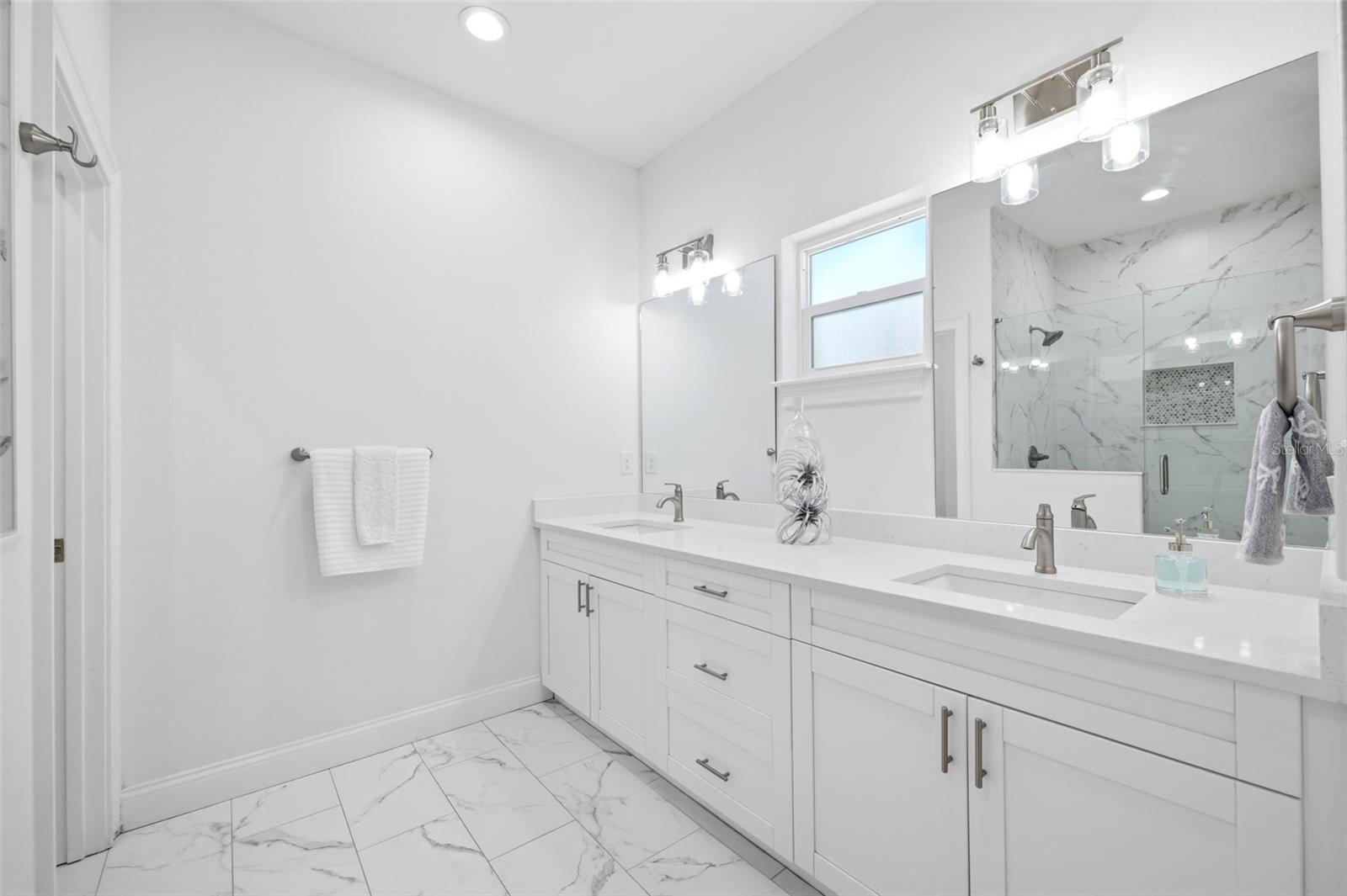 524 S GROSSE AVE AVE, TARPON SPRINGS, FL — photo 21