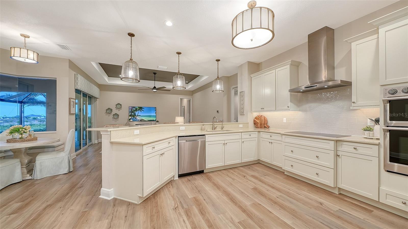 3554 RECURVE CIR, SARASOTA, FL — photo 23