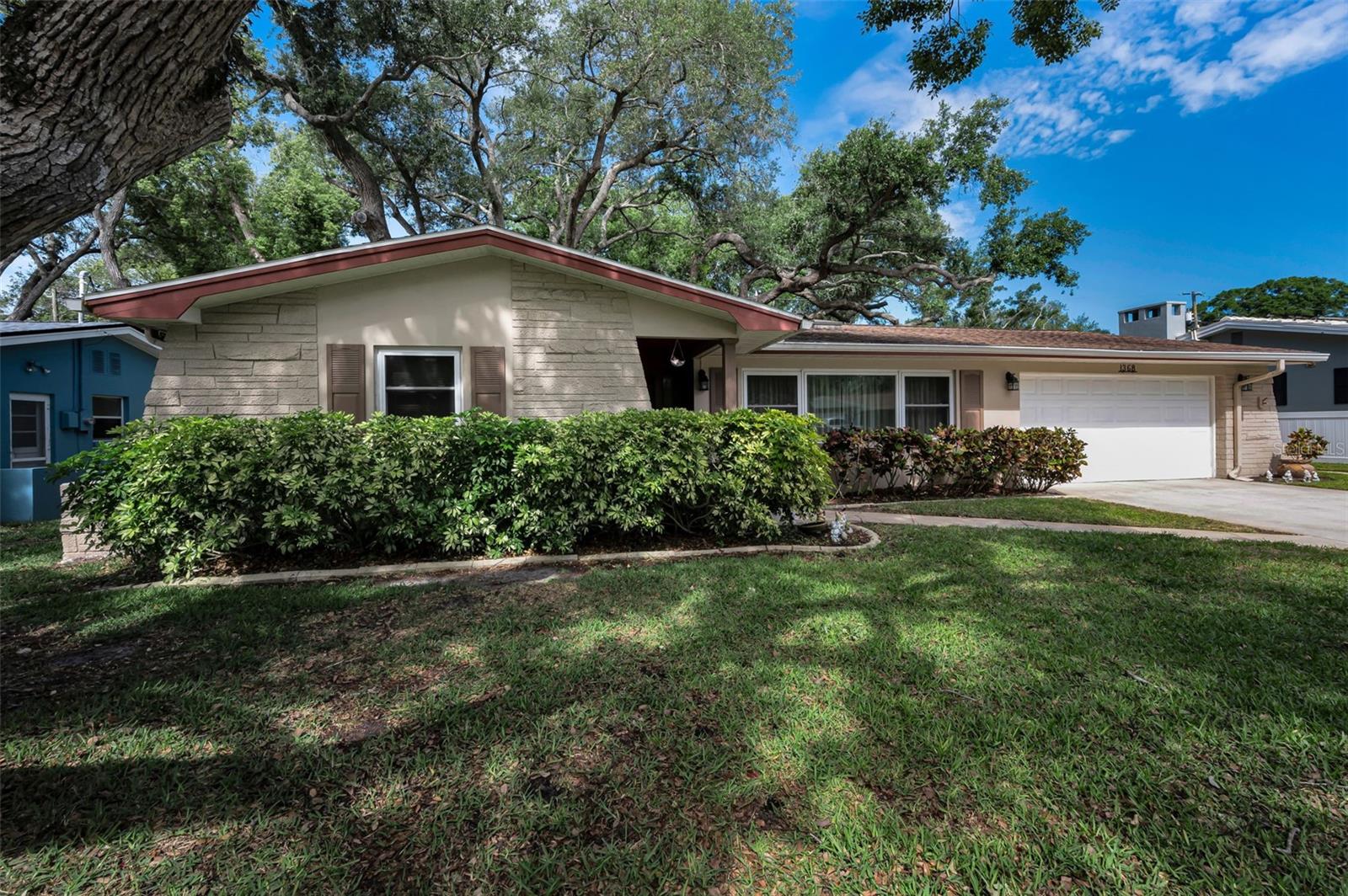 1368 WILLIAMS DR, CLEARWATER, FL — photo 48