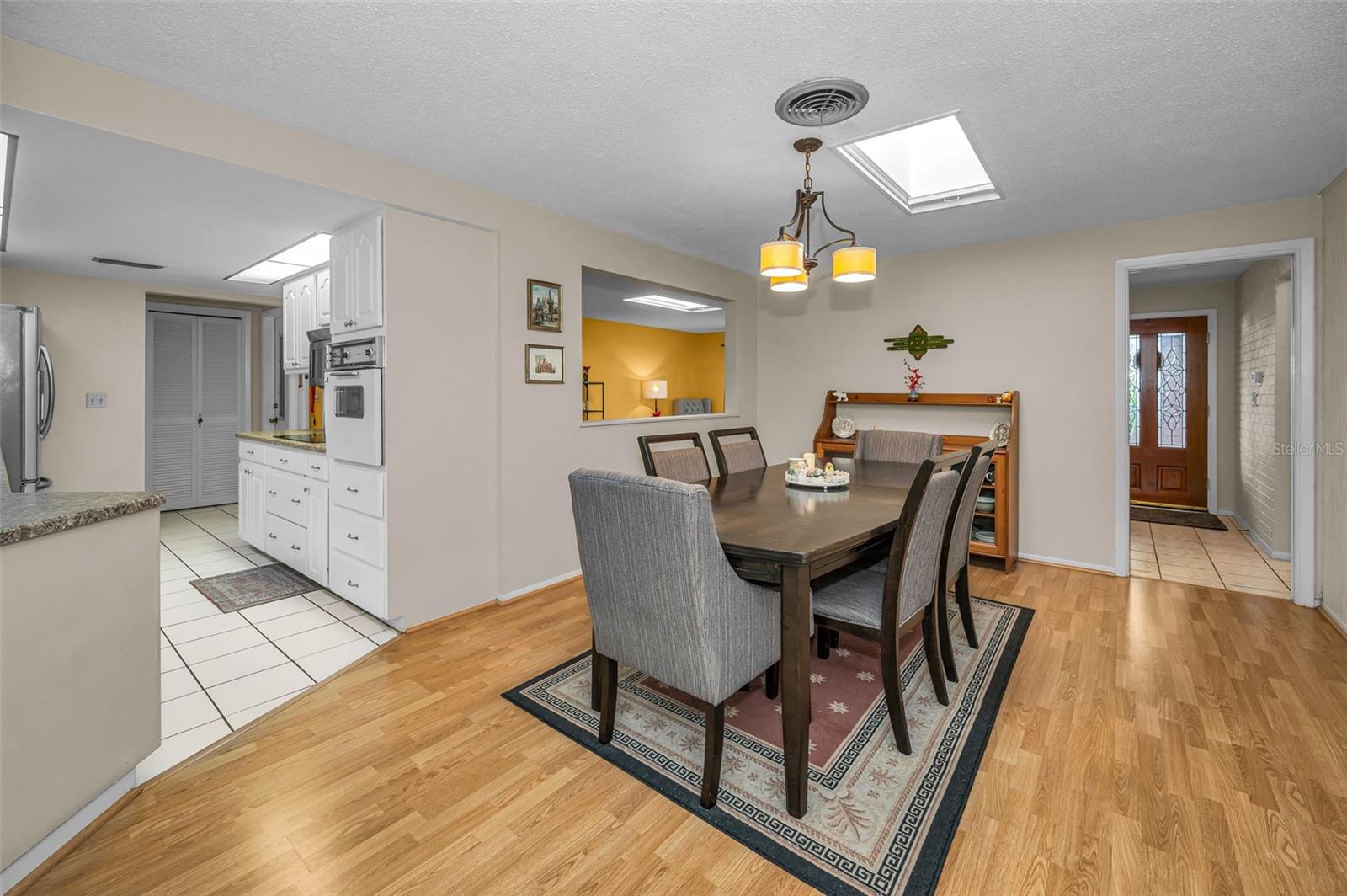 1368 WILLIAMS DR, CLEARWATER, FL — photo 6
