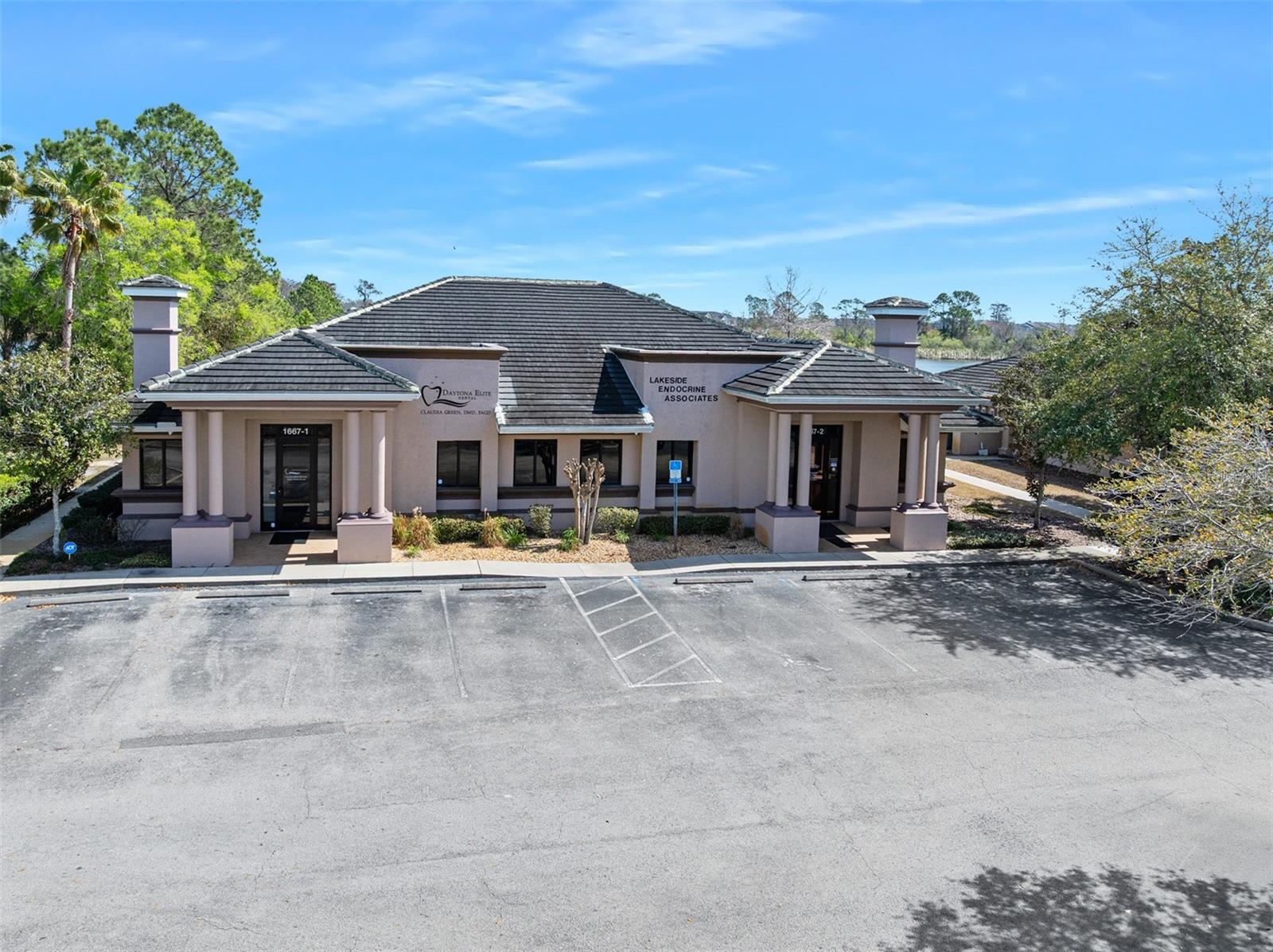 1667 N CLYDE MORRIS BLVD, DAYTONA BEACH, FL