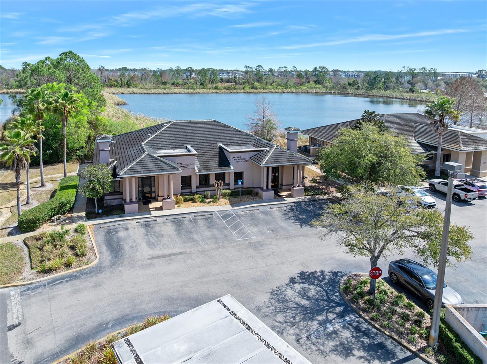 1667 N CLYDE MORRIS BLVD, DAYTONA BEACH, FL — photo 2