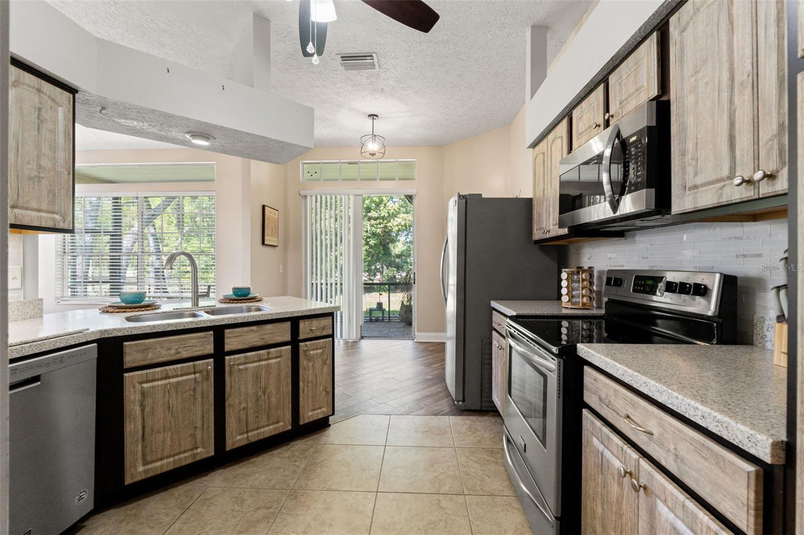 10311 PINENEEDLES DR, NEW PORT RICHEY, FL — photo 4