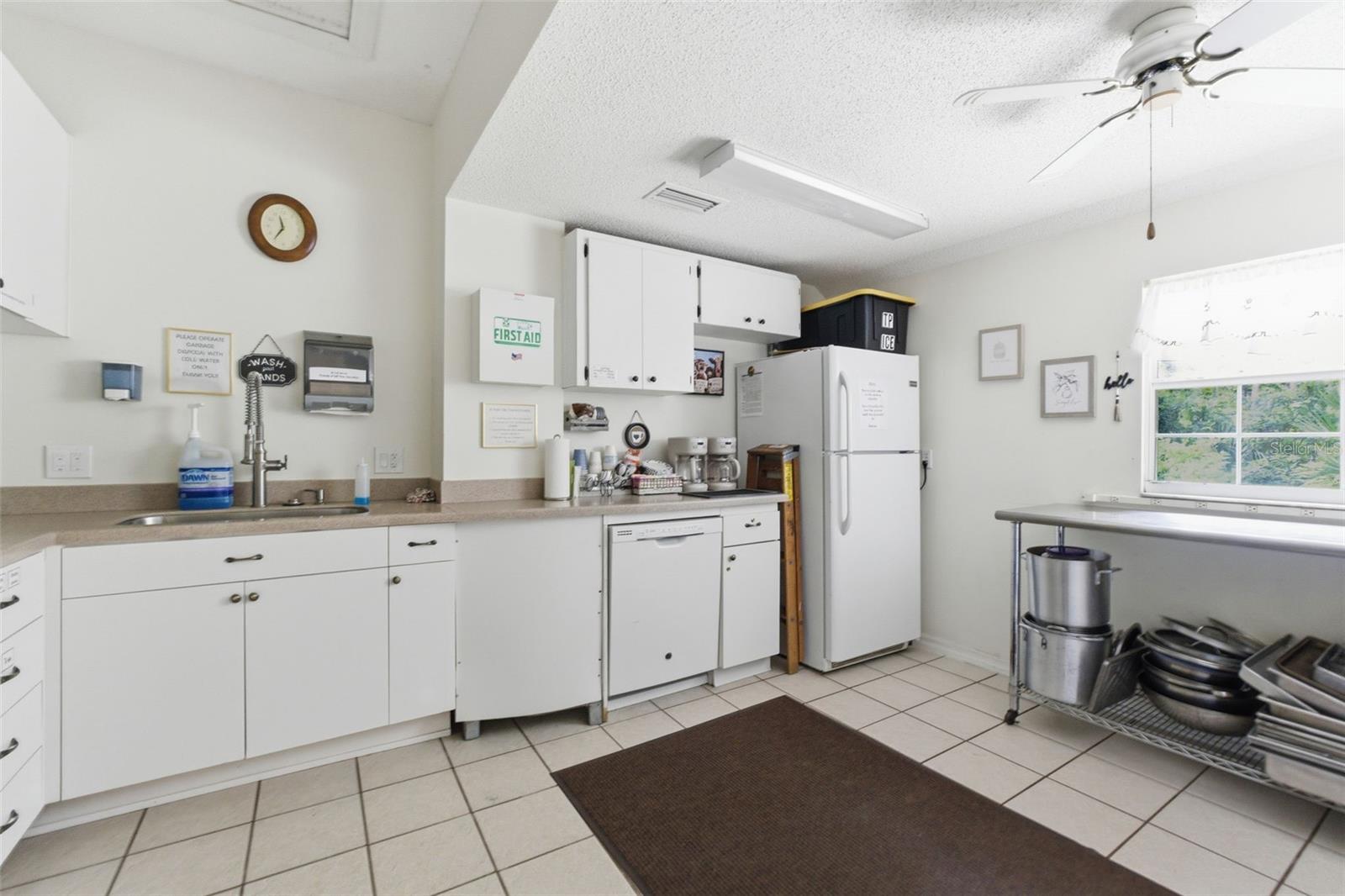 10311 PINENEEDLES DR, NEW PORT RICHEY, FL — photo 44