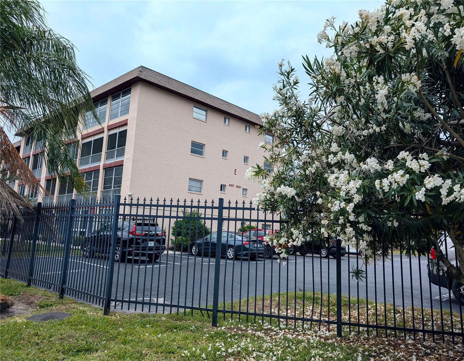 4127 HERON WAY #E-111, BRADENTON, FL