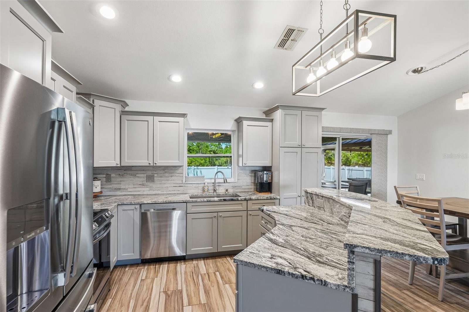 4317 NW 40TH TER, CAPE CORAL, FL — photo 9