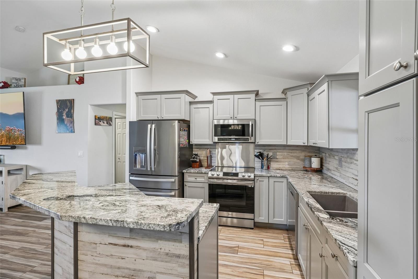 4317 NW 40TH TER, CAPE CORAL, FL — photo 12